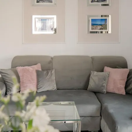 Apartment Mewa Surfingbird